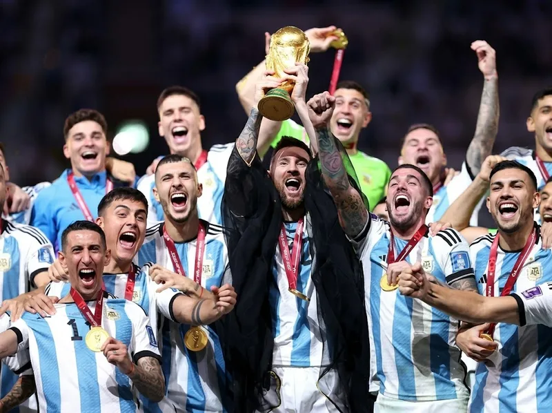 Brazil, Đức, Italy cùng nhiều đội tuyển huyền thoại đã tạo nên những chương đáng nhớ trong lịch sử World Cup