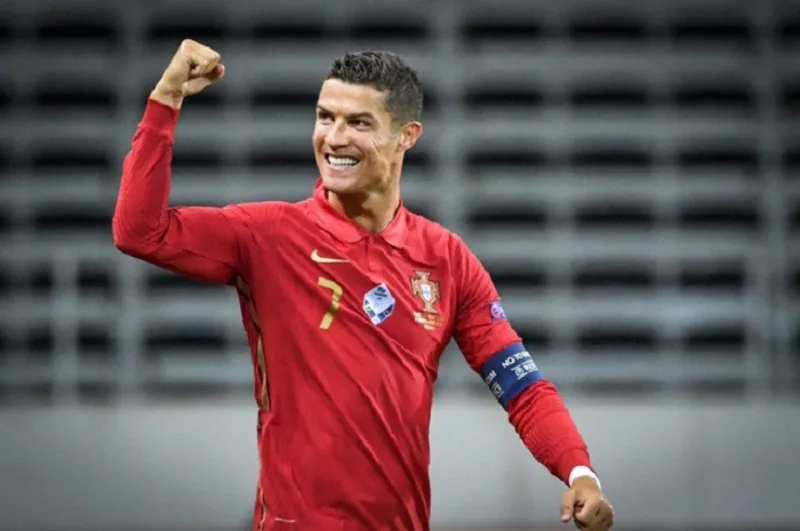 Ronaldo ghi bao nhiêu bàn